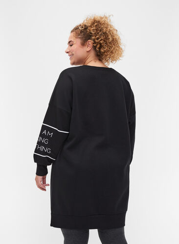 Langermet kjole med trykk, Black, Model image number 1
