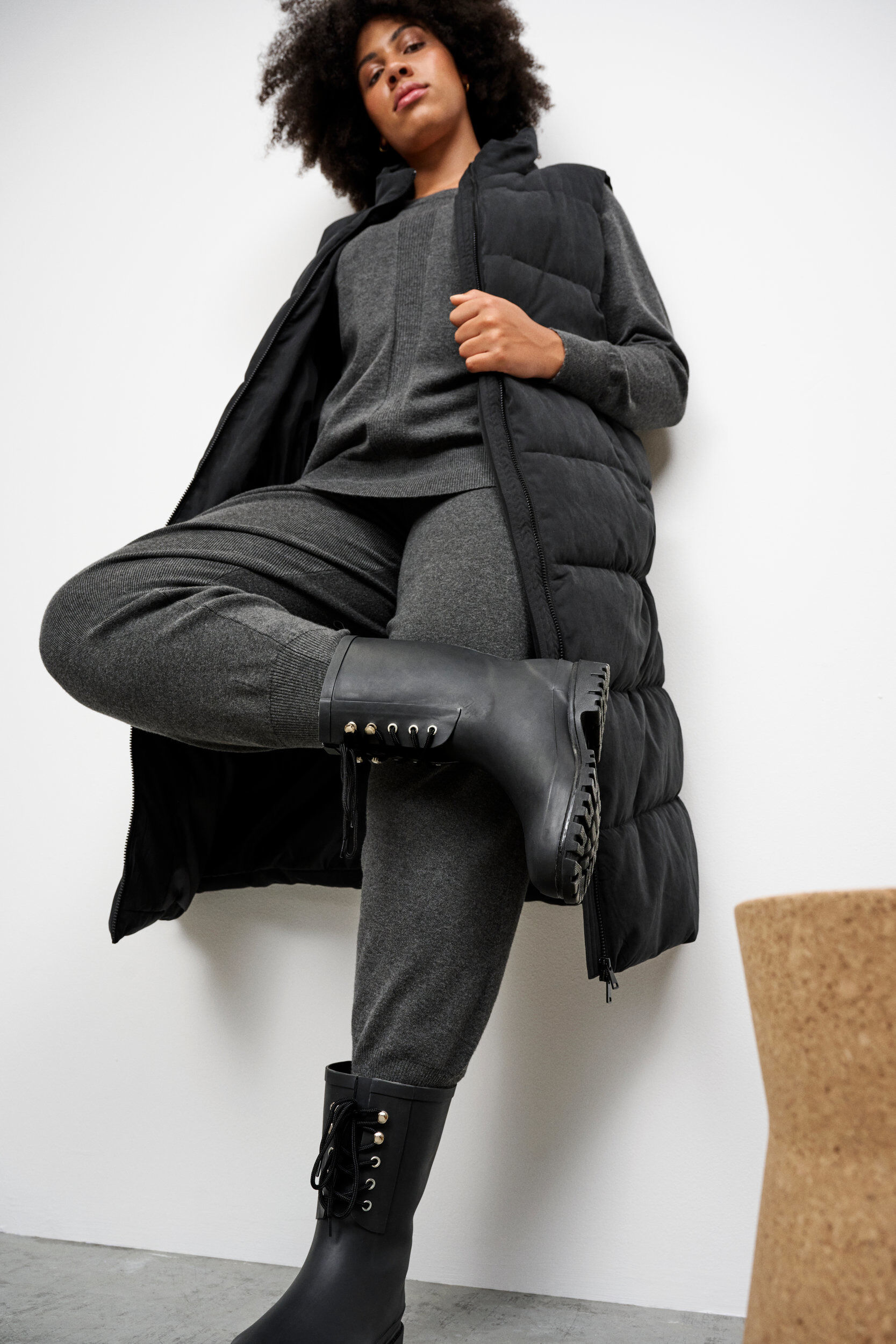 Zizzi Gummist&oslash;vler med wide fit og knyting, Black, Model image number 0