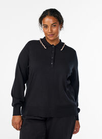 Strikkebluse med kruset polokrage, Svart Strikkebluse med kruset polokrage, Svart, Model