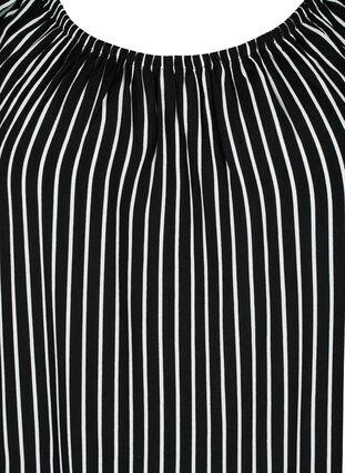 Stripete viskosebluse med korte ermer, Black/ White Stripe, Packshot image number 2