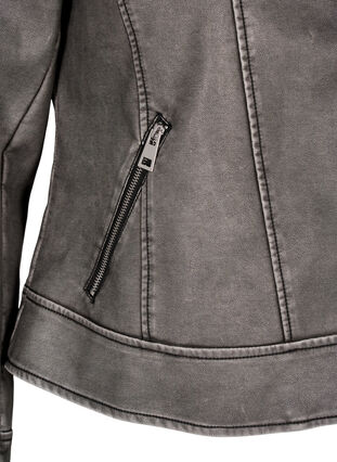 Zizzi Jakke i kunstskinn med slitt look, Dark Grey Wash, Packshot image number 3