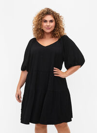 En A-formet kort kjole med V-hals, Black, Model