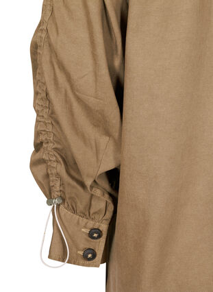 Lang kraftig skjorte med lommer på brystet, Kaki Green, Packshot image number 3