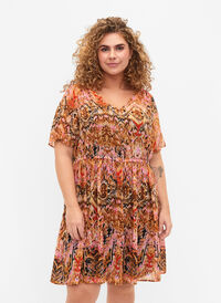 Kort kjole med V-hals og mønster, Colorful Ethnic, Model