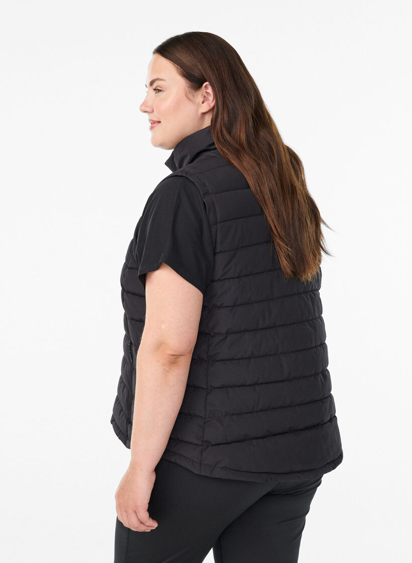 Sporty polstret vest med glidelås og lommer, Black, Model