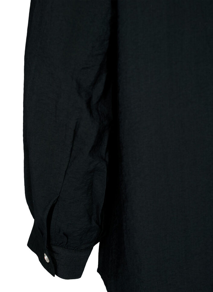 Skjortebluse i viskose med volanger, Black, Packshot
