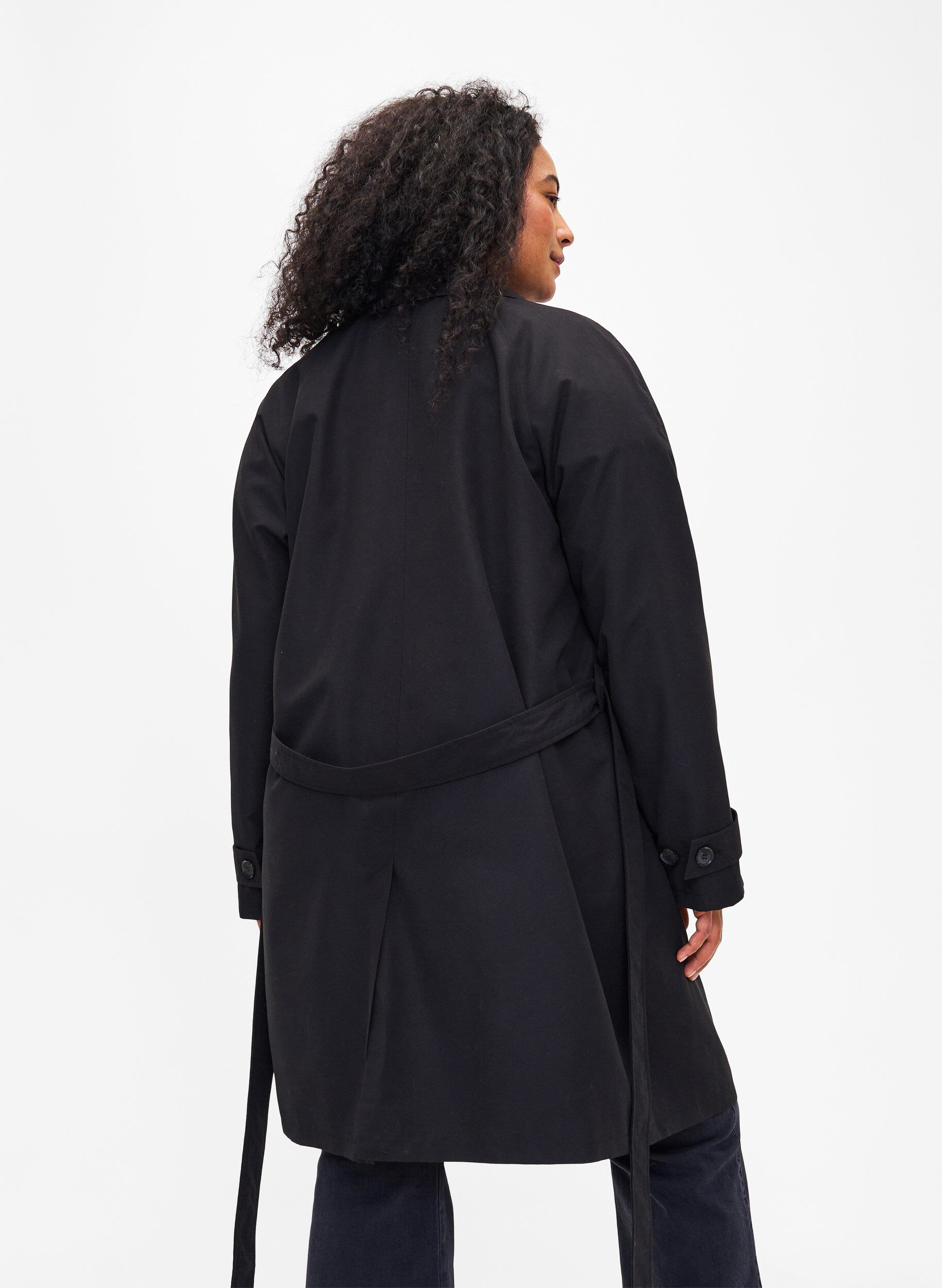Zizzi Trenchcoat med belte og slisse, Black, Model image number 1