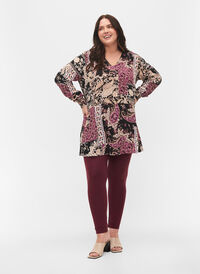 Basis leggings i viskose, Port Royal, Model