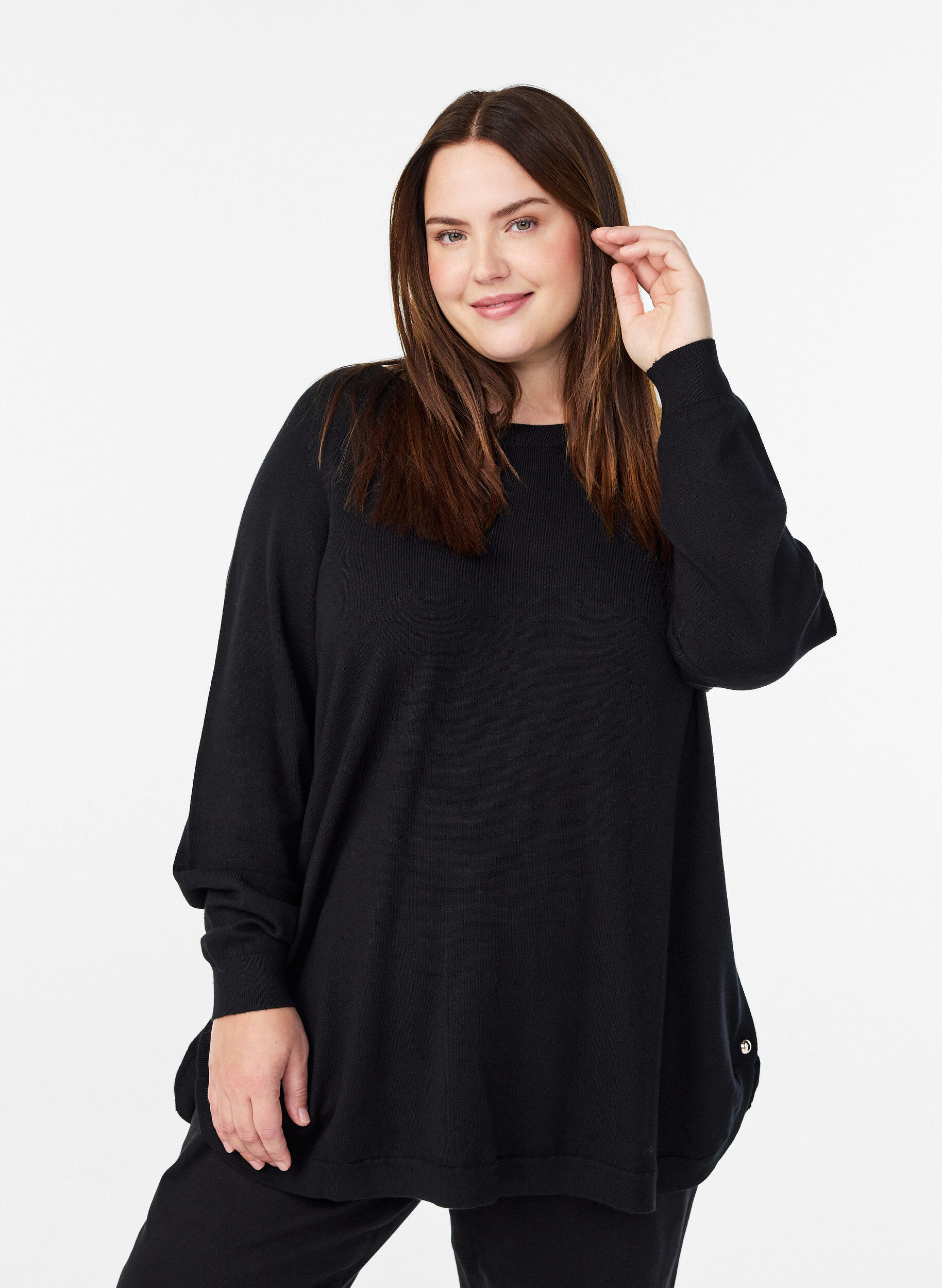 Strikkebluse med knapper i sidene, Svart, Model