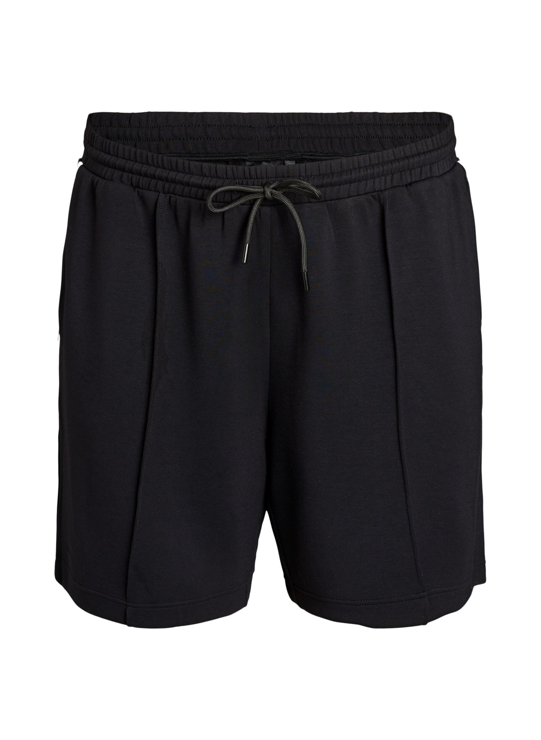 Shorts med h&oslash;y midje og stripete detaljer