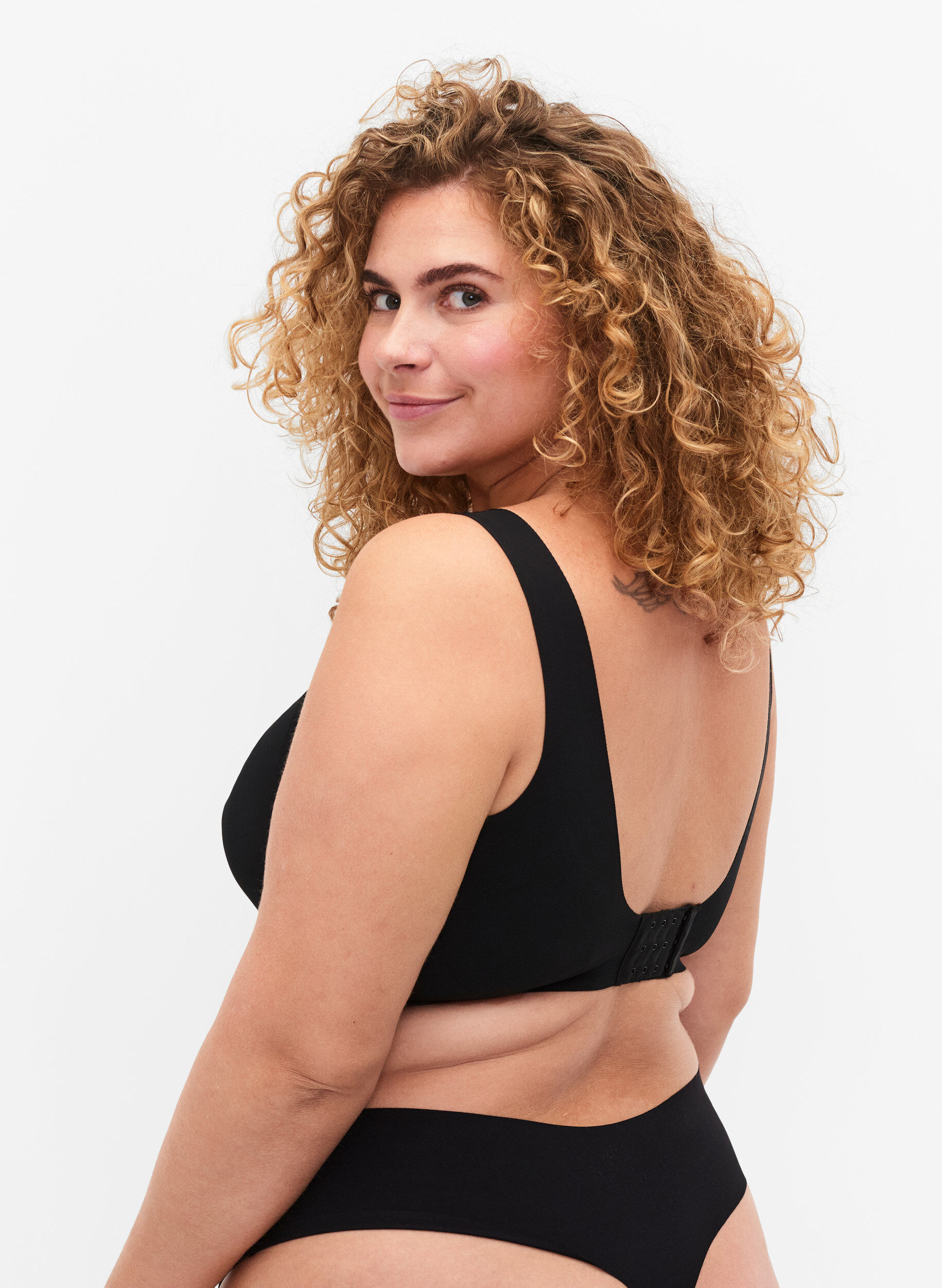 Zizzi BH med uttagbare innlegg, Black, Model image number 1