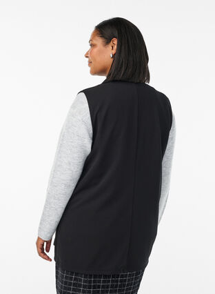 Zizzi Ermeløs blazer-vest med klassiske slag, Black Shimmer, Model image number 1