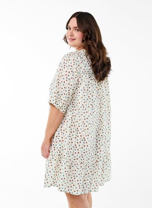 Zizzi Kort viskosekjole med blonderkant og A-formet snitt, Hvit, Model image number 2