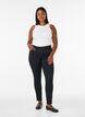 Emily Stay Black jeans med regular fit og vanlig midje, Svart, Model image number 0