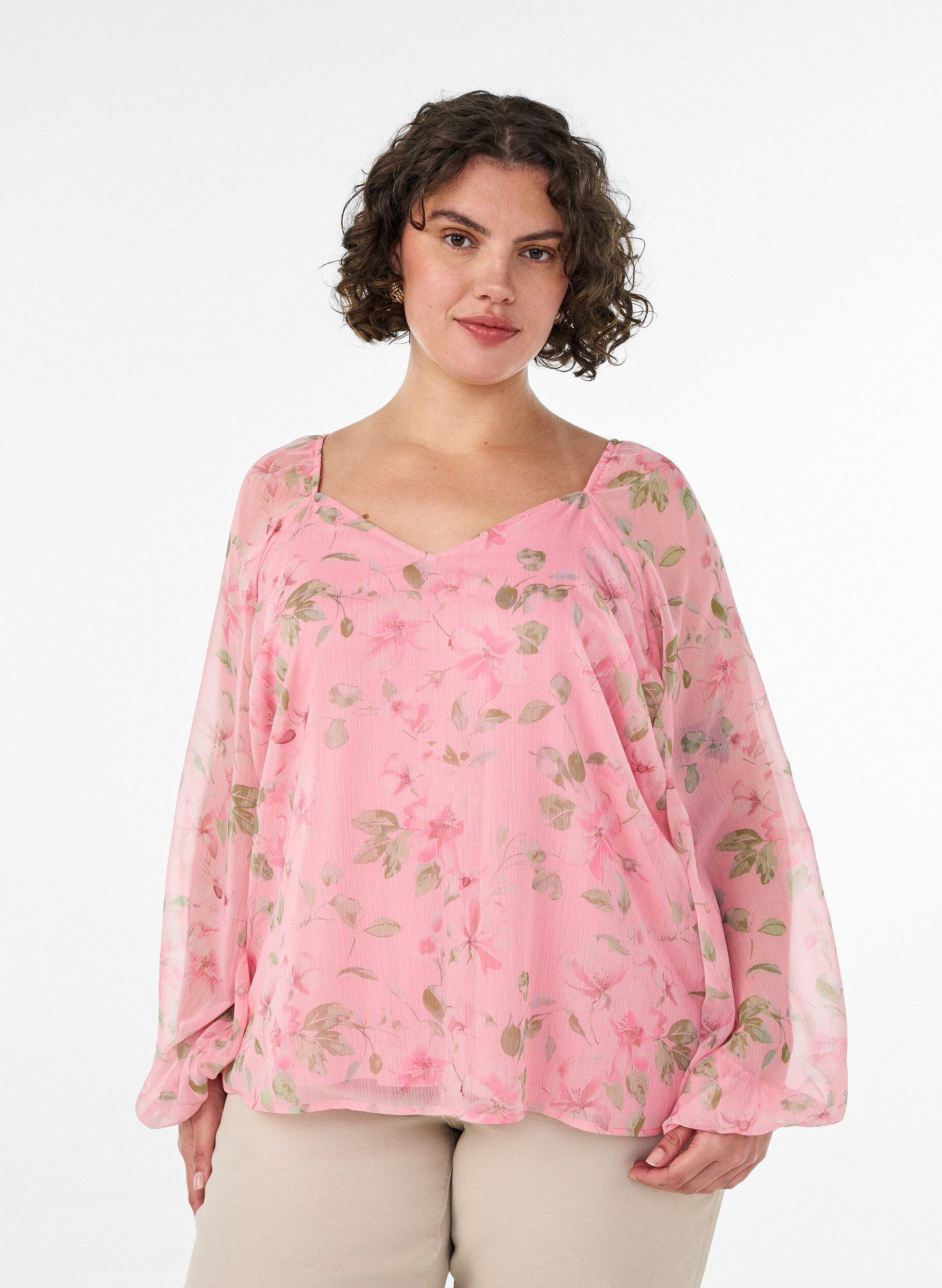 Chiffonbluse med blomstertrykk og lange ermer, Rosa, Model