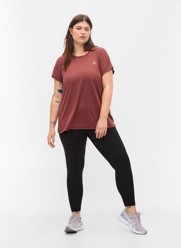 Ensfarget t-skjorte til trening, Sable, Model image number 2