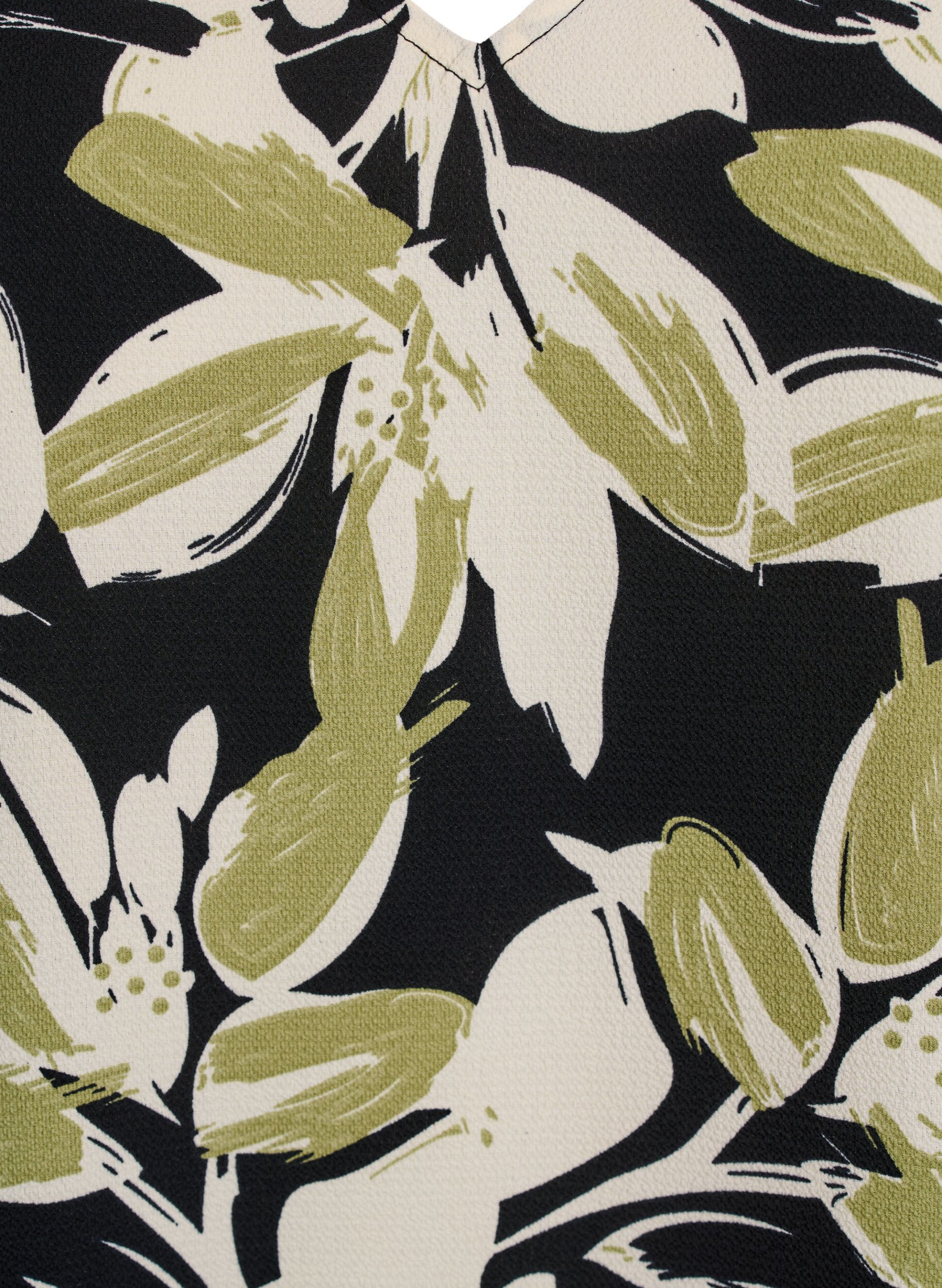 ZizziTopp med trykk og V-hals, Svart, Packshot image number 2