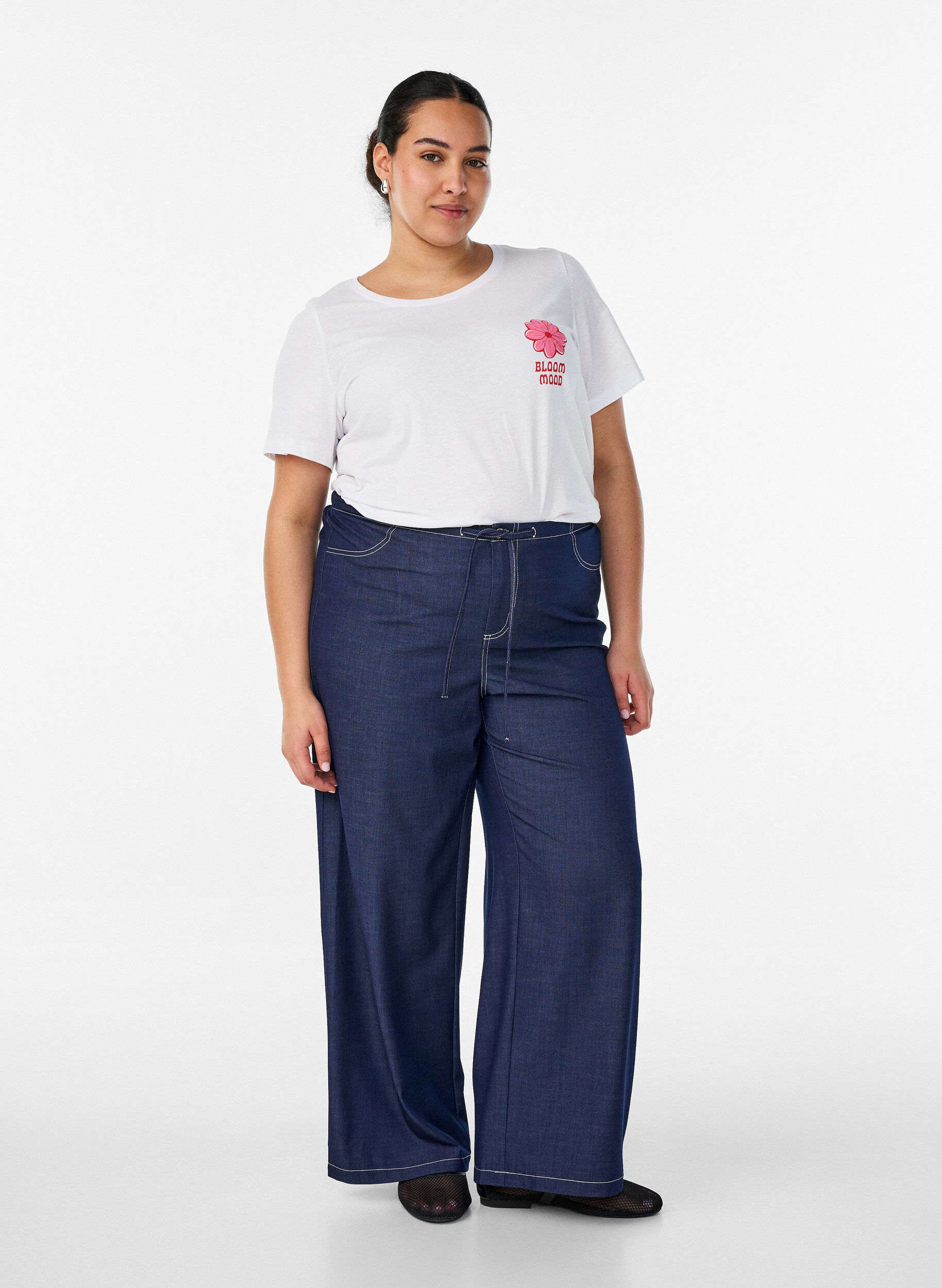 ZizziT-skjorte med trykk, Hvit, Model image number 1