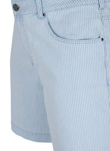 Denimshorts i et stripete mønster, Light Blue Stripe, Packshot image number 2