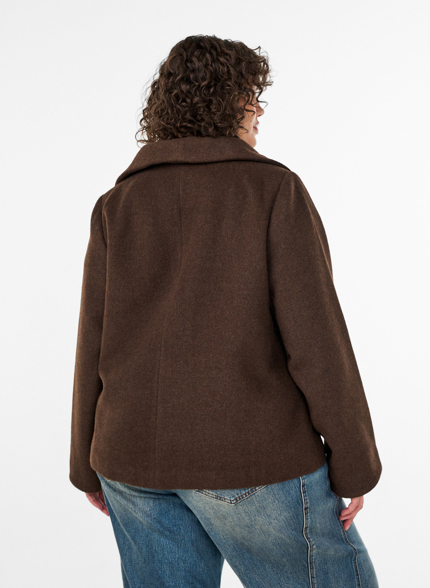 ZizziKort jakke med asymmetrisk knappelukking, Brun, Model image number 2