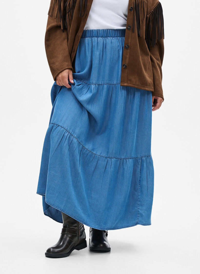 Denim maxiskjørt med volanger, Blue Denim, Model