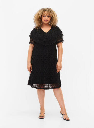 Kortermet blondekjole med brede volanger, Black, Model image number 2