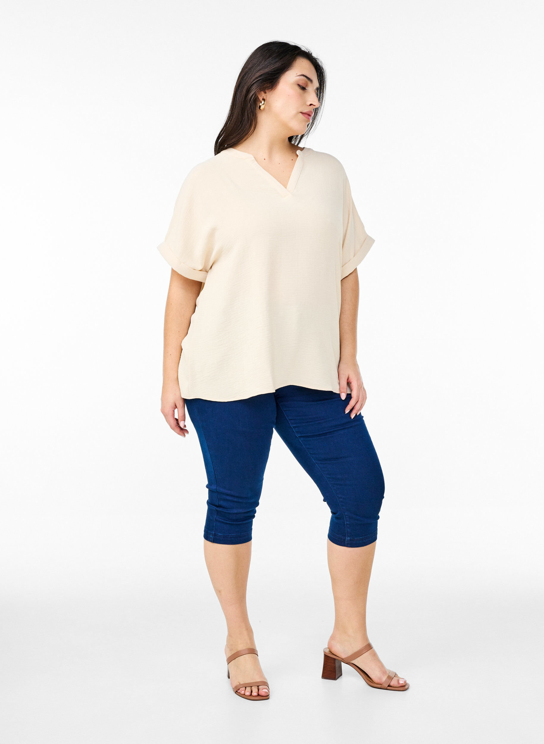 Zizzi L&oslash;s bluse med korte ermer, Beige, Model image number 1