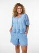 Kortermet bluse med blonder og V-hals, Bl&aring;, Model image number 0