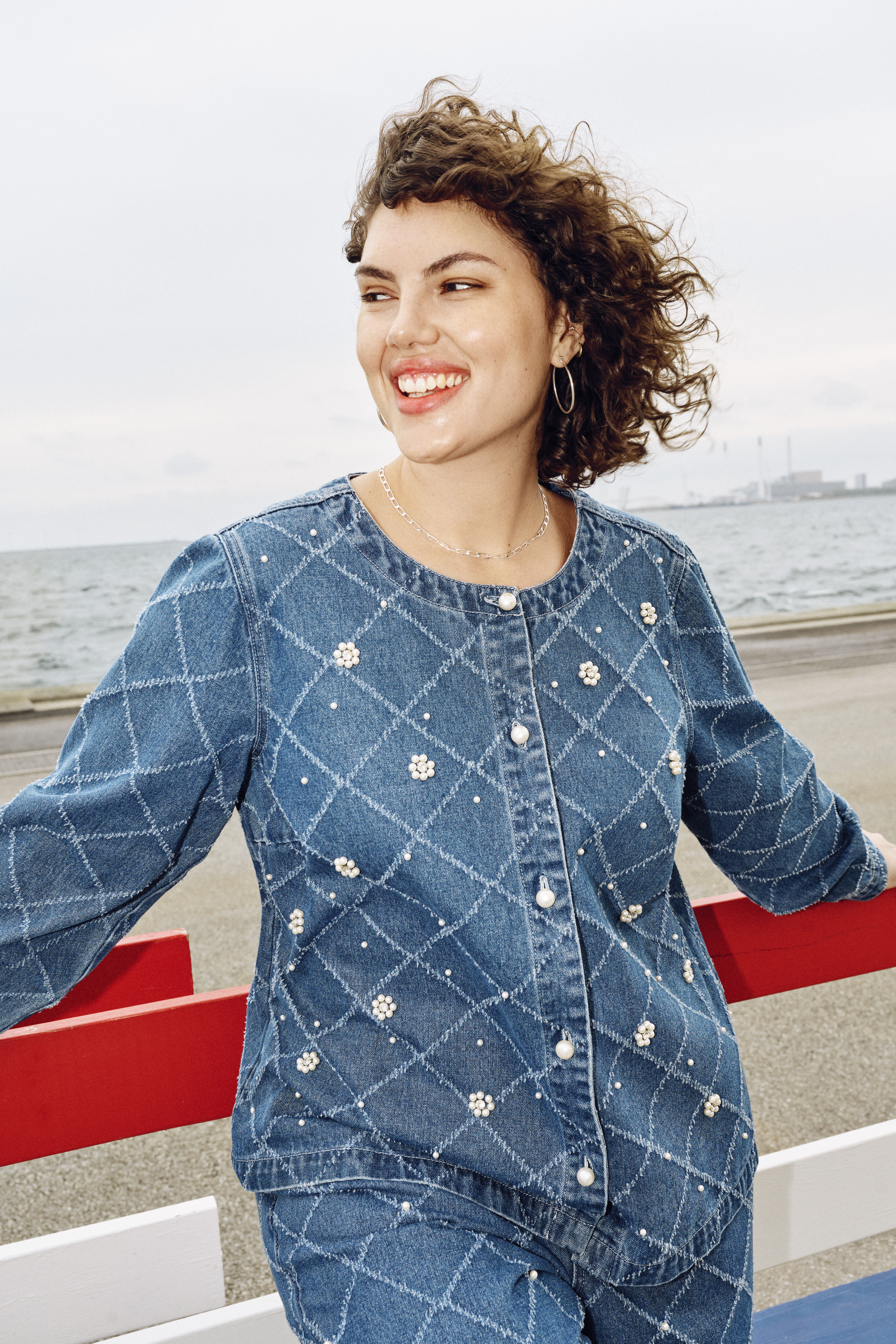 Zizzi Denim-sett med perledetaljer, , Model