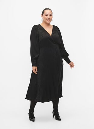 Langermet kjole i viskose med ton-i-ton-mønster, Black, Model image number 3