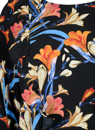 Bluse med lange ermer og volanger, Black Flower AOP, Packshot image number 2