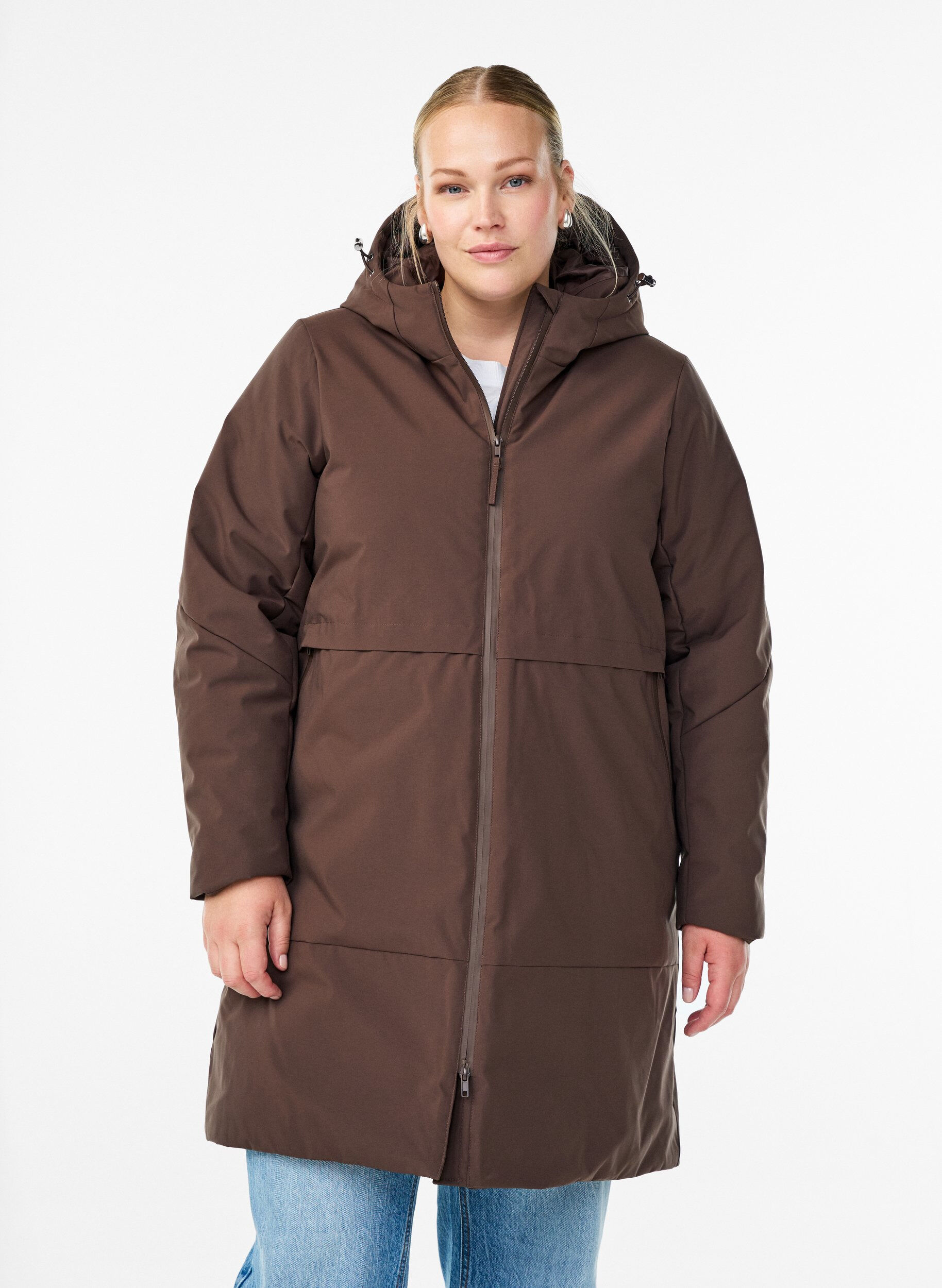 Vinterjakke med justerbar midje, Brun, Model