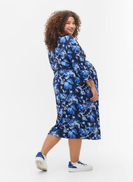 Kimono til gravide med 3/4-ermer, Blue Flower Print, Model