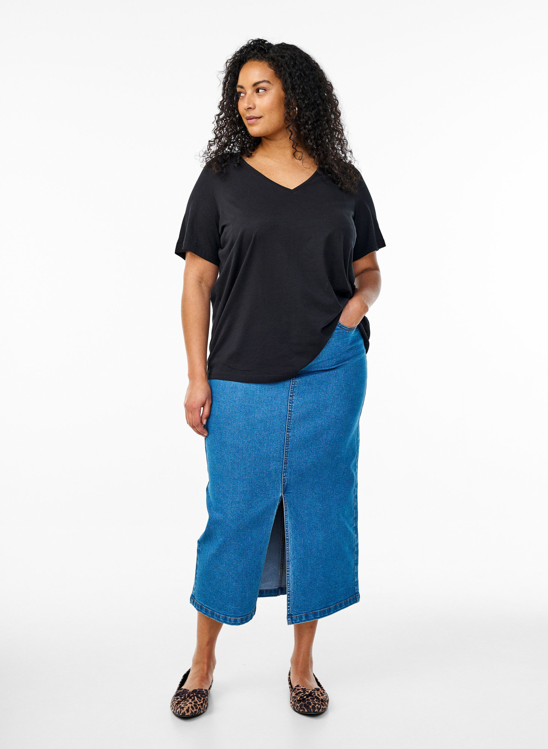 Zizzi 2-pakke t-skjorter med v-hals, Svart, Model image number 1