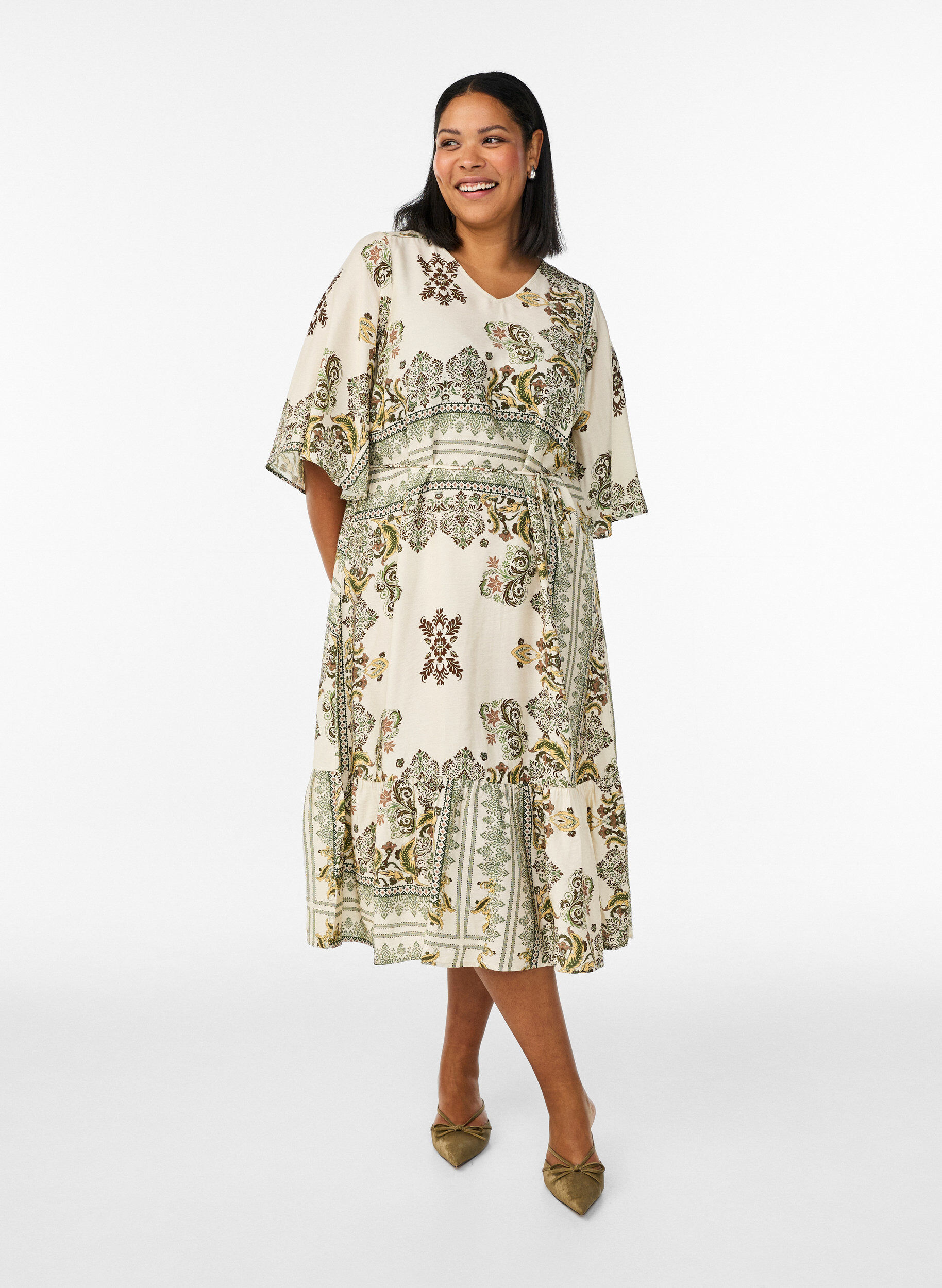 M&oslash;nstret midikjole i viskose med knytebelte, Gr&oslash;nn, Model