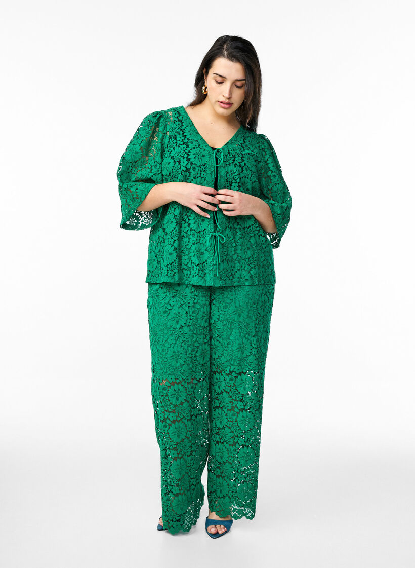 Bluse med blonder, 3/4 ermer og sløyfer foran, Grønn, Model image number 1