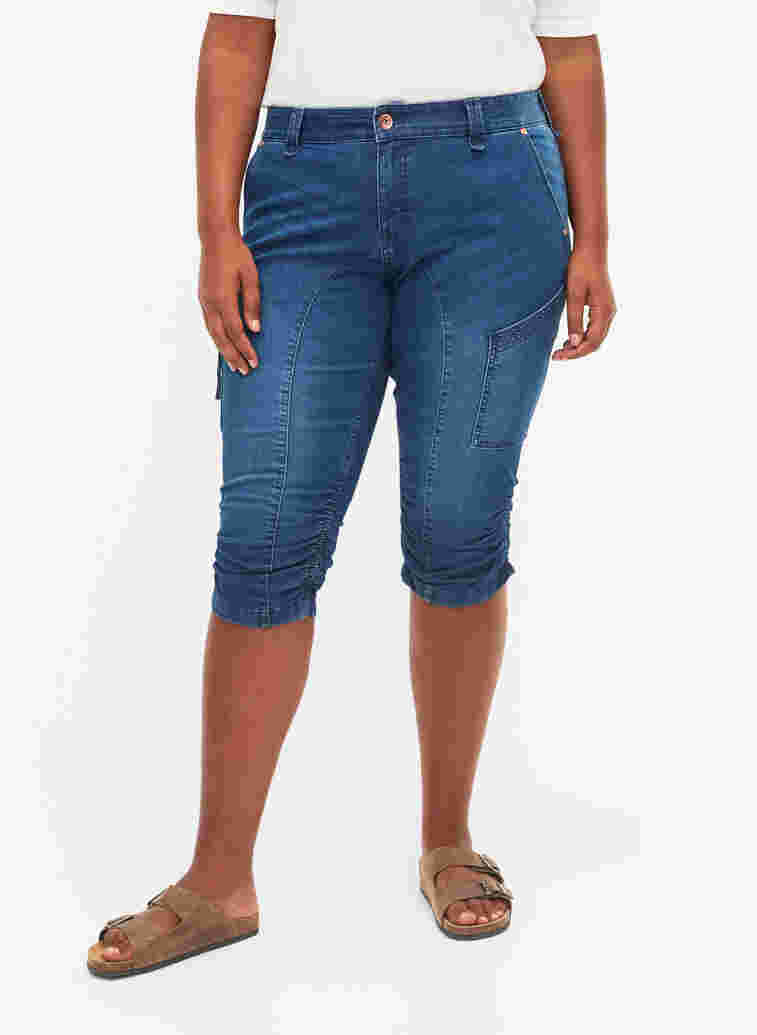 Slim fit caprijeans med lommer, Dark blue denim, Model image number 3
