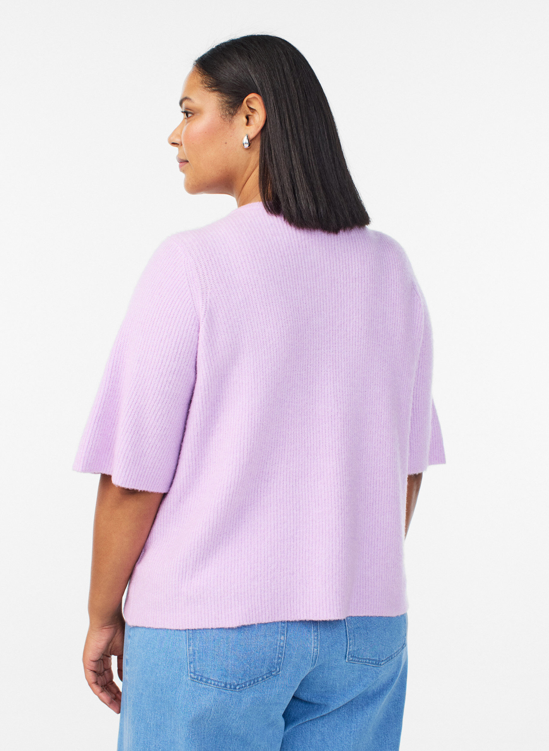 Zizzi Kortermet strikket cardigan med skinnende kuleknapper, Lilla, Model image number 2