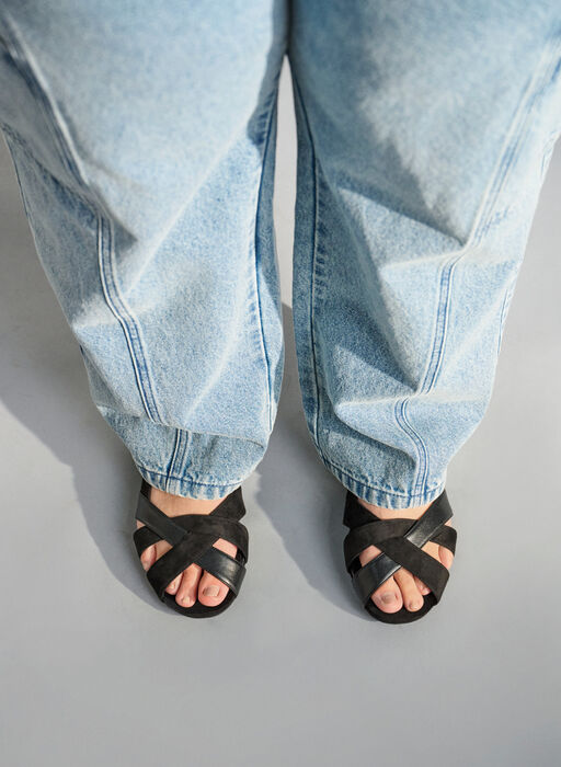 Ballerinasko med spiss tå og bred passform, Svart Ballerinasko med spiss tå og bred passform