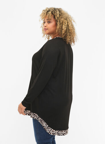 Bluse med lange ermer og «look a-like»-skjorte, Black Leo AOP, Model image number 1