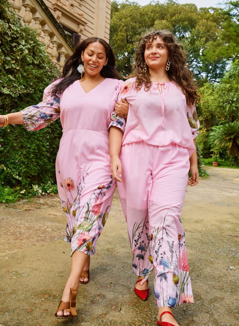 Midikjole med empirelinje og blomstertrykk, Rosa, Image