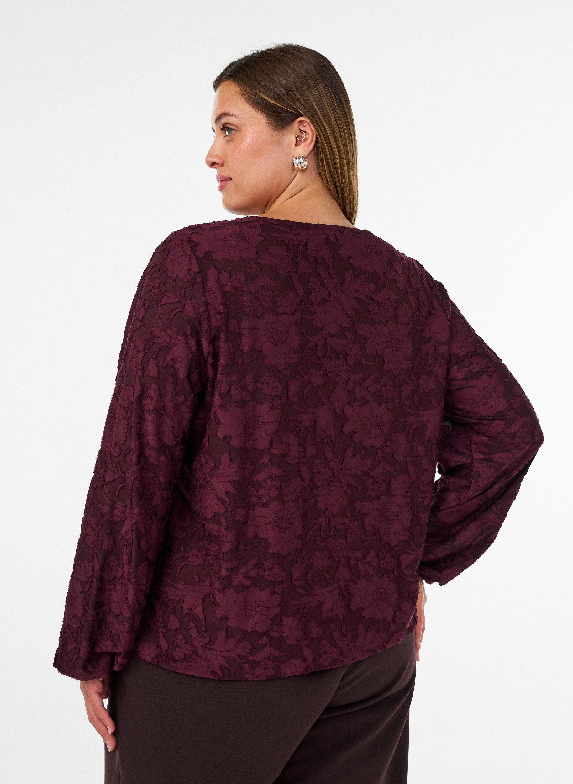 ZizziGjennomsiktig bluse med blomstertekstur og lange ermer, R&oslash;d, Model image number 2
