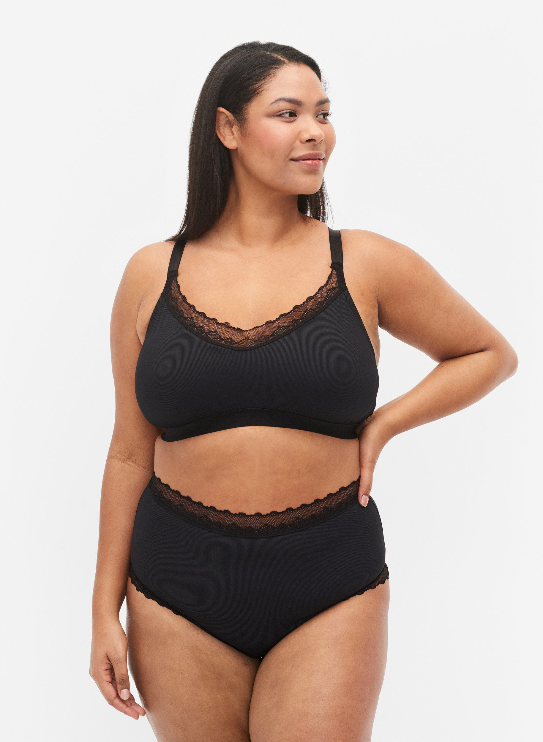 Zizzi Hipster med h&oslash;yt liv og blonder, Black, Model image number 0