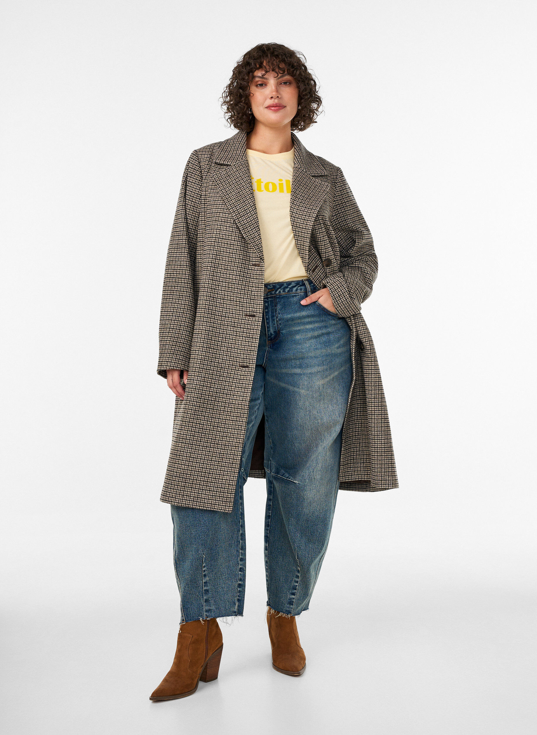 ZizziMellomlang rutete k&aring;pe, Brun, Model image number 0
