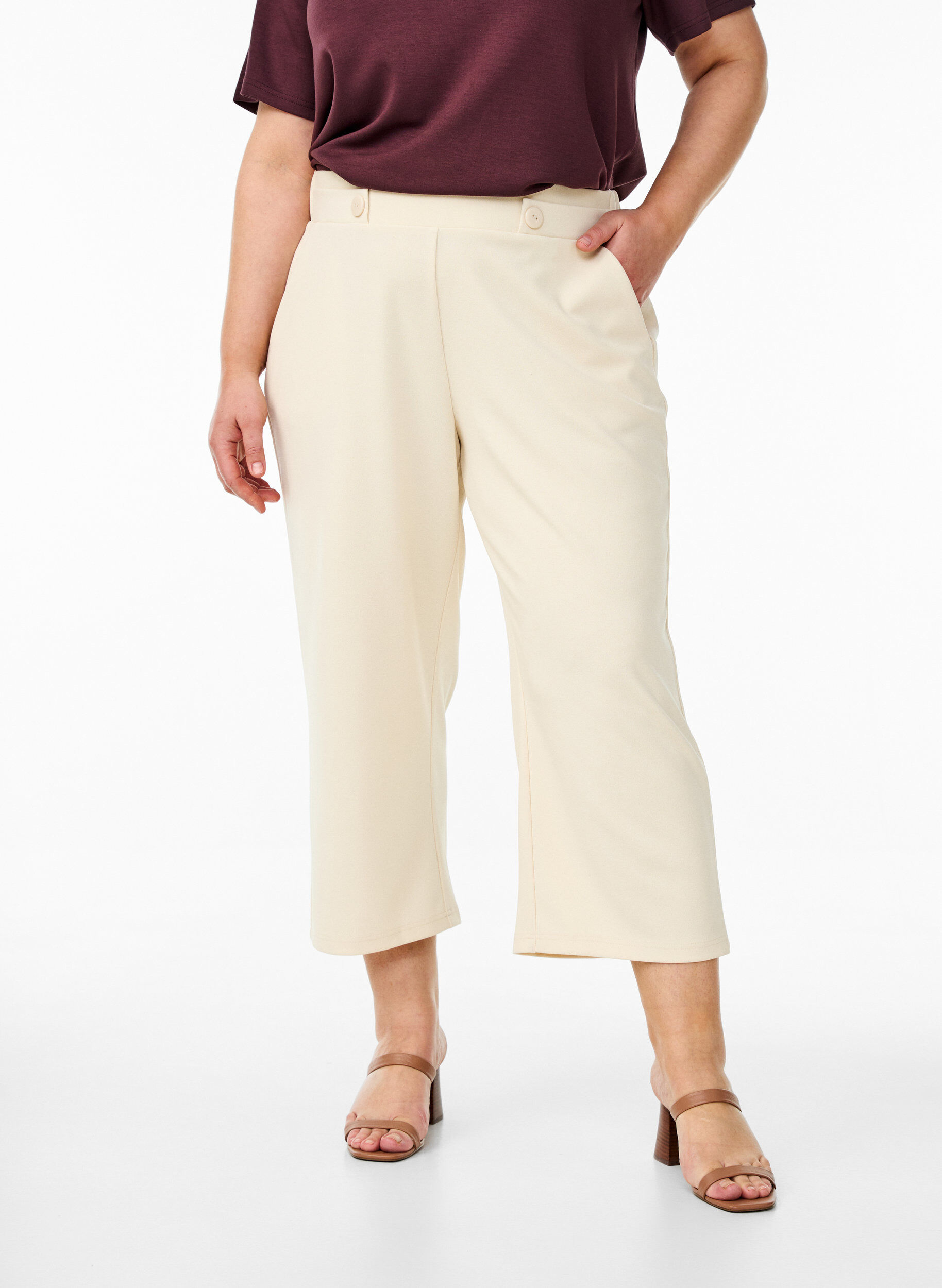 Zizzi7/8-bukser med l&oslash;s passform, Beige, Model image number 2