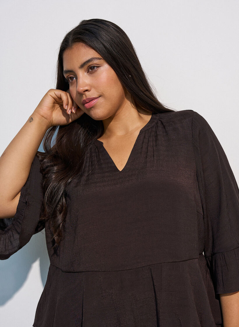 Bluse med 3/4-ermer og volangdetaljer, Brun, Model image number 3