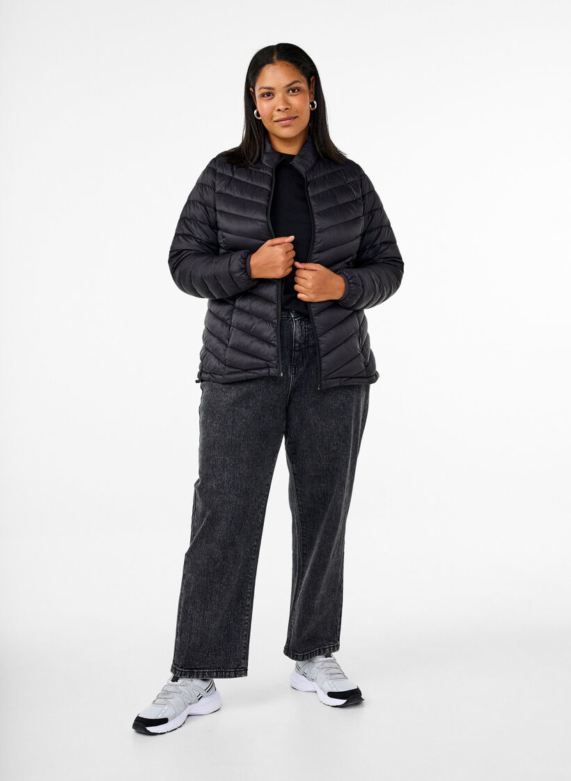 Lett jakke med lommer, Svart, Model image number 1