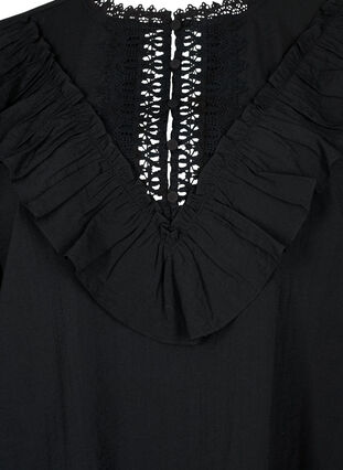 Bluse i viskose med volanger og broderidetaljer, Black, Packshot image number 2