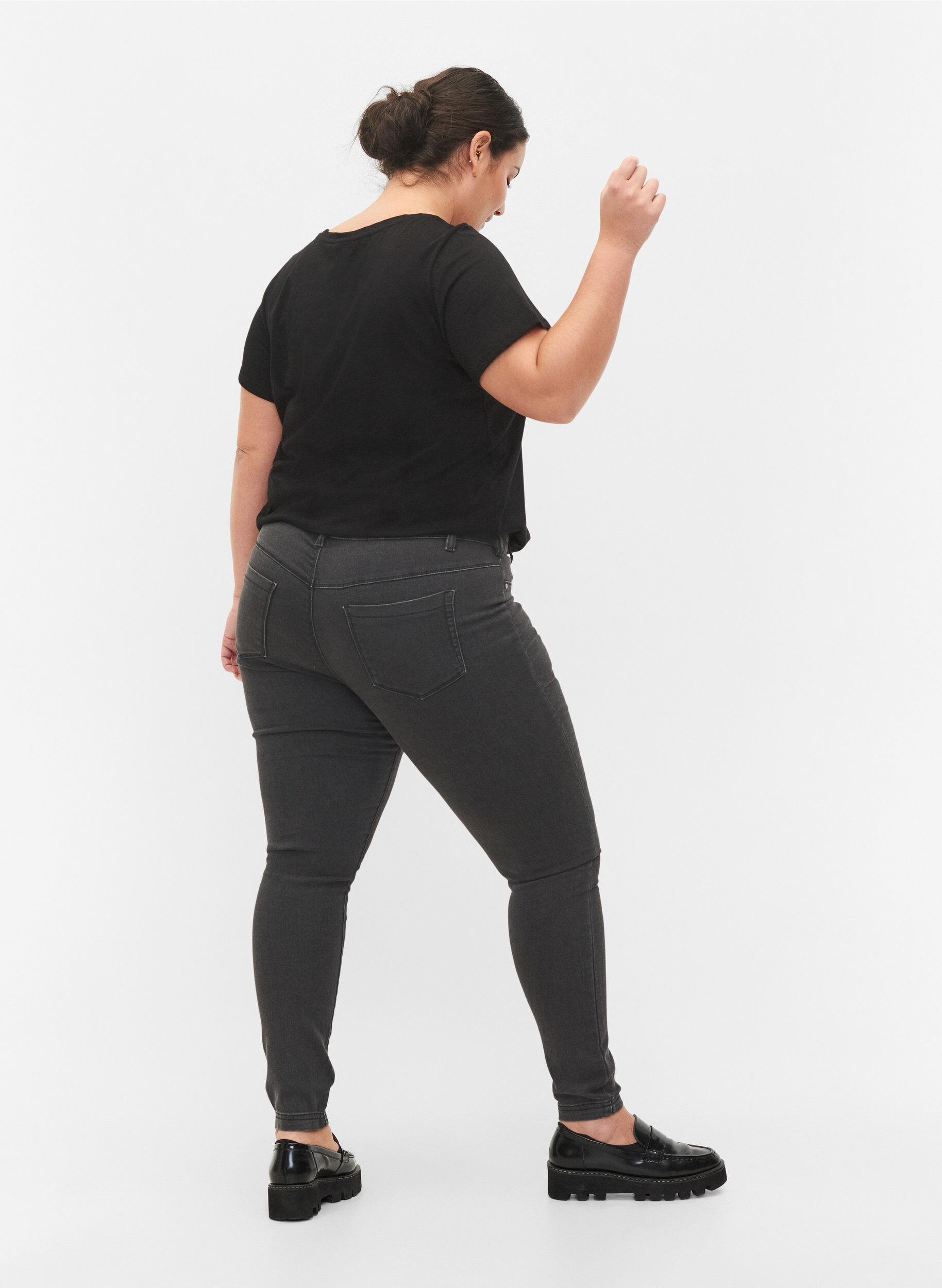 Zizzi Jeggings i bomullsblanding, Grey Denim, Model image number 1