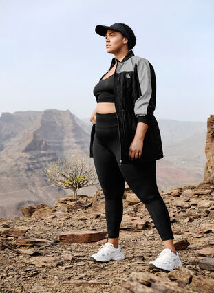 Zizzi Reflekterende sportsjakke med justerbar midje, Black w. Reflex, Image image number 1